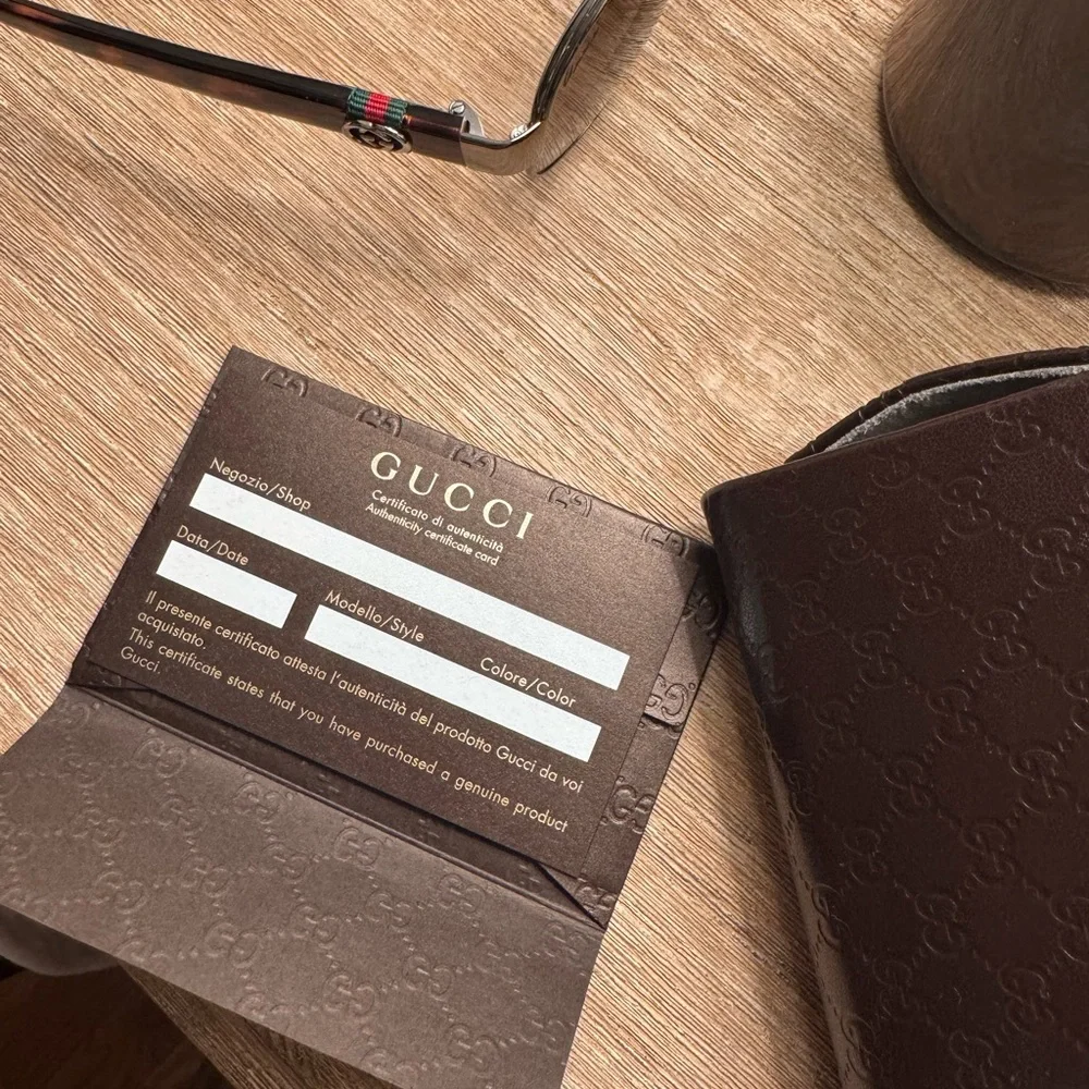 Gucci Aviators - Picture 2 of 6